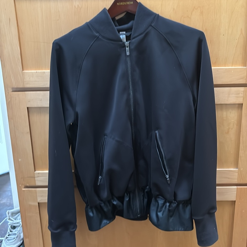 Lululemon jacket